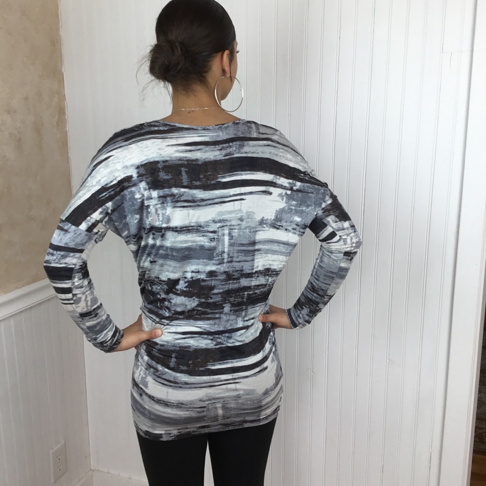 CAbi #130 Paint Brush Dolman Tunic Top - Picture 3 of 5